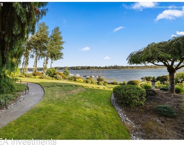 14607 Se Rivershore Drive - Photo Thumbnail 6