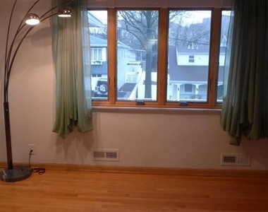 469 Westview Avenue - Photo Thumbnail 3