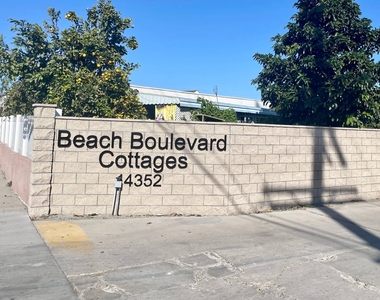 14352 Beach Blvd - Photo Thumbnail 21