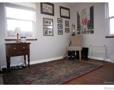 1024 S Leyden Street - Photo Thumbnail 14