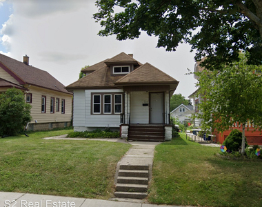 7729 W Hicks St. - Photo Thumbnail 1