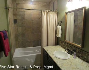 645 Woodland Place #10 - Photo Thumbnail 12