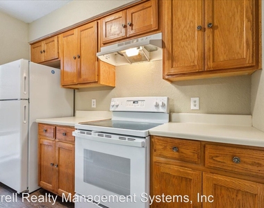 225 Londonderry, Apt. 110 - Photo Thumbnail 10