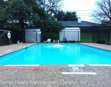 8824 Old Mcgregor Road, Apt. 208 - Photo Thumbnail 0