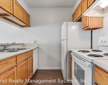 8824 Old Mcgregor Road, Apt. 208 - Photo Thumbnail 11