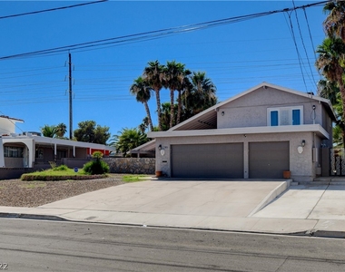 3969 Acapulco Avenue - Photo Thumbnail 2