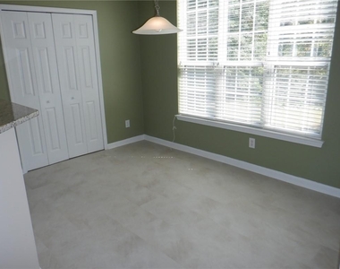 5139 Huntcrest Drive Sw - Photo Thumbnail 9