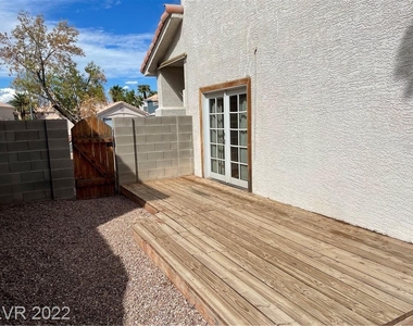 7121 Grand Castle Way - Photo Thumbnail 29