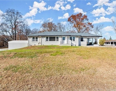 1560 James Burgess Road - Photo Thumbnail 2