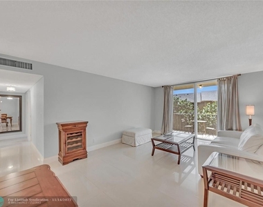 1009 N Ocean Blvd - Photo Thumbnail 9