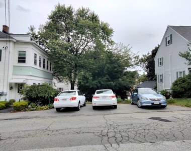 178 Avon Street - Photo Thumbnail 2