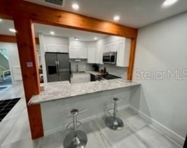 3747 42nd Way S #e - Photo Thumbnail 7