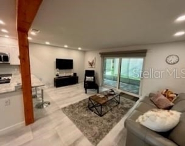 3747 42nd Way S #e - Photo Thumbnail 5