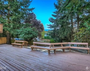 2613 Glacier Court - Photo Thumbnail 25