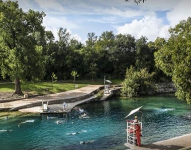 214 Barton Springs Rd - Photo Thumbnail 23