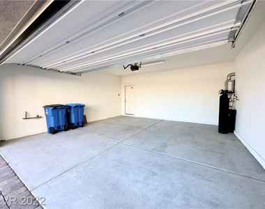 8205 Lantana Springs Street - Photo Thumbnail 28