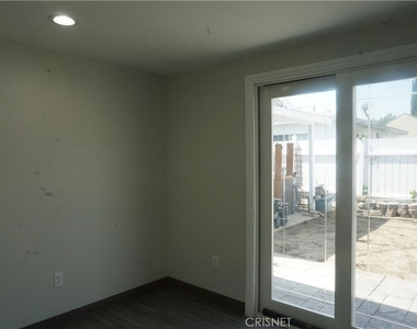 3146 Wilson Way 3468 - Photo Thumbnail 7