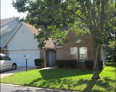 820 Fairway Lakes Drive - Photo Thumbnail 0