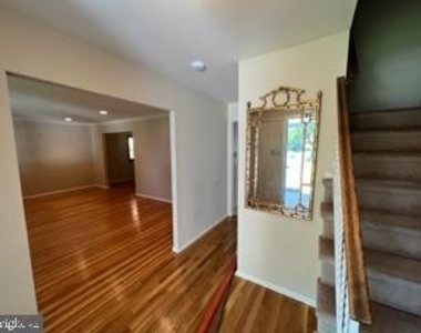 108 Henfield Avenue - Photo Thumbnail 6