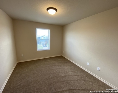 6510 Marcel Way - Photo Thumbnail 22