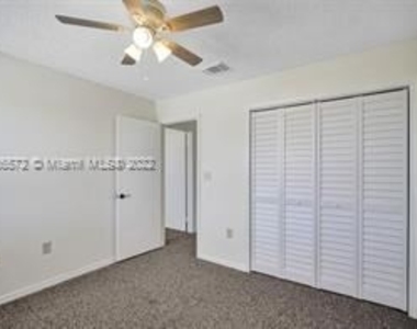 1021 Nw 173rd Ave - Photo Thumbnail 40