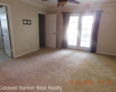 1109 Denise Ave - Photo Thumbnail 11