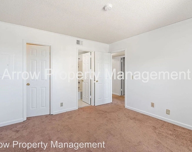 2325 Elliston Pl. #402 - Photo Thumbnail 13