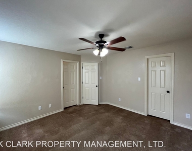 6314 Attucks Ln - Photo Thumbnail 18