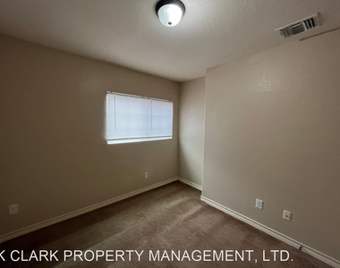 6314 Attucks Ln - Photo Thumbnail 22