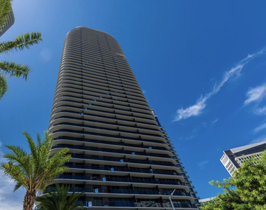 801 S Miami Ave - Photo Thumbnail 1