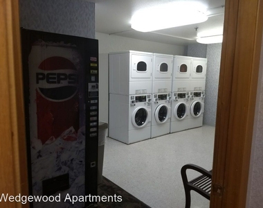 405 Wedgewood Dr. Unit 25-36 - Photo Thumbnail 14