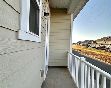 9131 Gladden Hill Lane - Photo Thumbnail 16