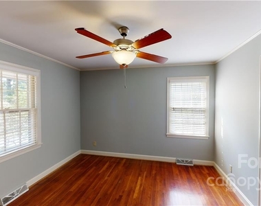 3630 Moultrie Street - Photo Thumbnail 26