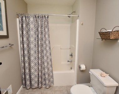 326 Ballston Avenue - Photo Thumbnail 33