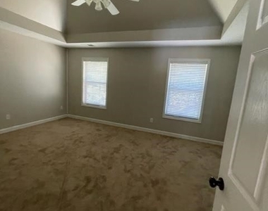 213 Pheasant Ridge - Photo Thumbnail 13