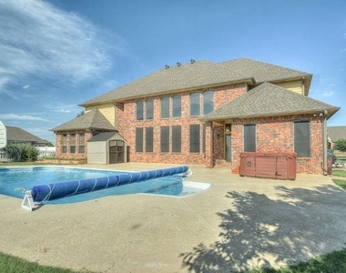 10701 Sundance Drive - Photo Thumbnail 31