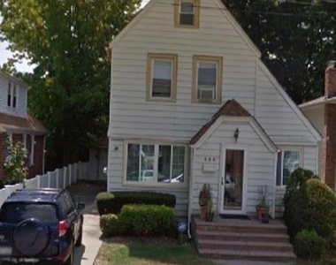 896 Wallace Avenue - Photo Thumbnail 0