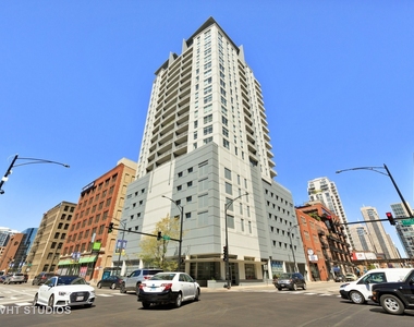 330 W Grand Avenue - Photo Thumbnail 0