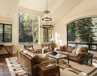 333 Snowmass Creek Road - Photo Thumbnail 0