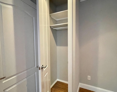 338 East 100th Street - Photo Thumbnail 7