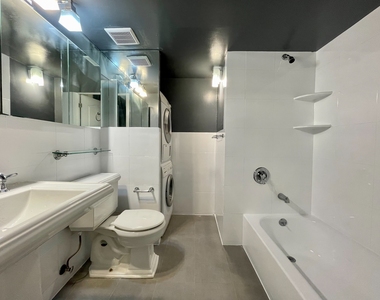 338 East 100th Street - Photo Thumbnail 14