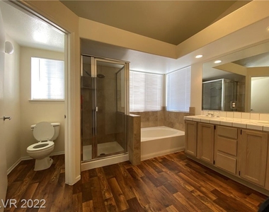 9312 Magic Flower Avenue - Photo Thumbnail 21