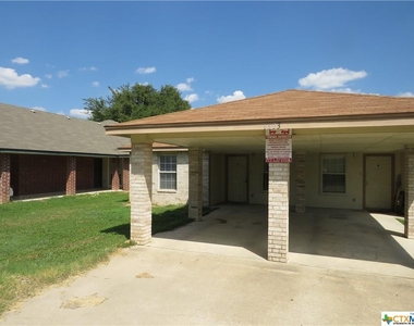 1623 Pontotoc Trace - Photo Thumbnail 1