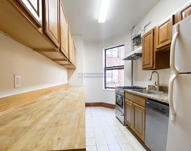 64 West 108th Street - Photo Thumbnail 4