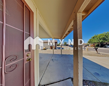 6839 W. Palo Verde Ave - Photo Thumbnail 16