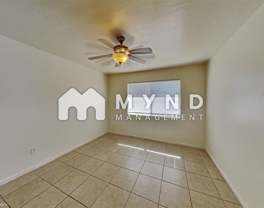 6839 W. Palo Verde Ave - Photo Thumbnail 8