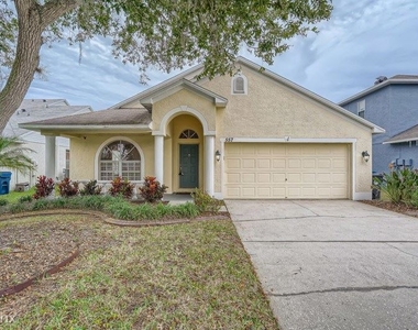 557 Lake Cypress Circle - Photo Thumbnail 1