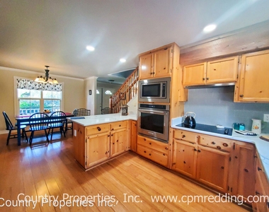 14944 Tollhouse Road - Photo Thumbnail 9