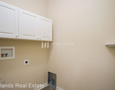 4508 Helwig Ave. - Photo Thumbnail 11