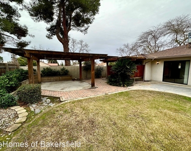 9913 Spring Oak Dr - Photo Thumbnail 40